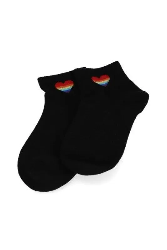 Calcetines corazón arcoíris sold by Shasa