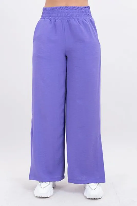 Pantalón Amplio Liso sold by Shasa