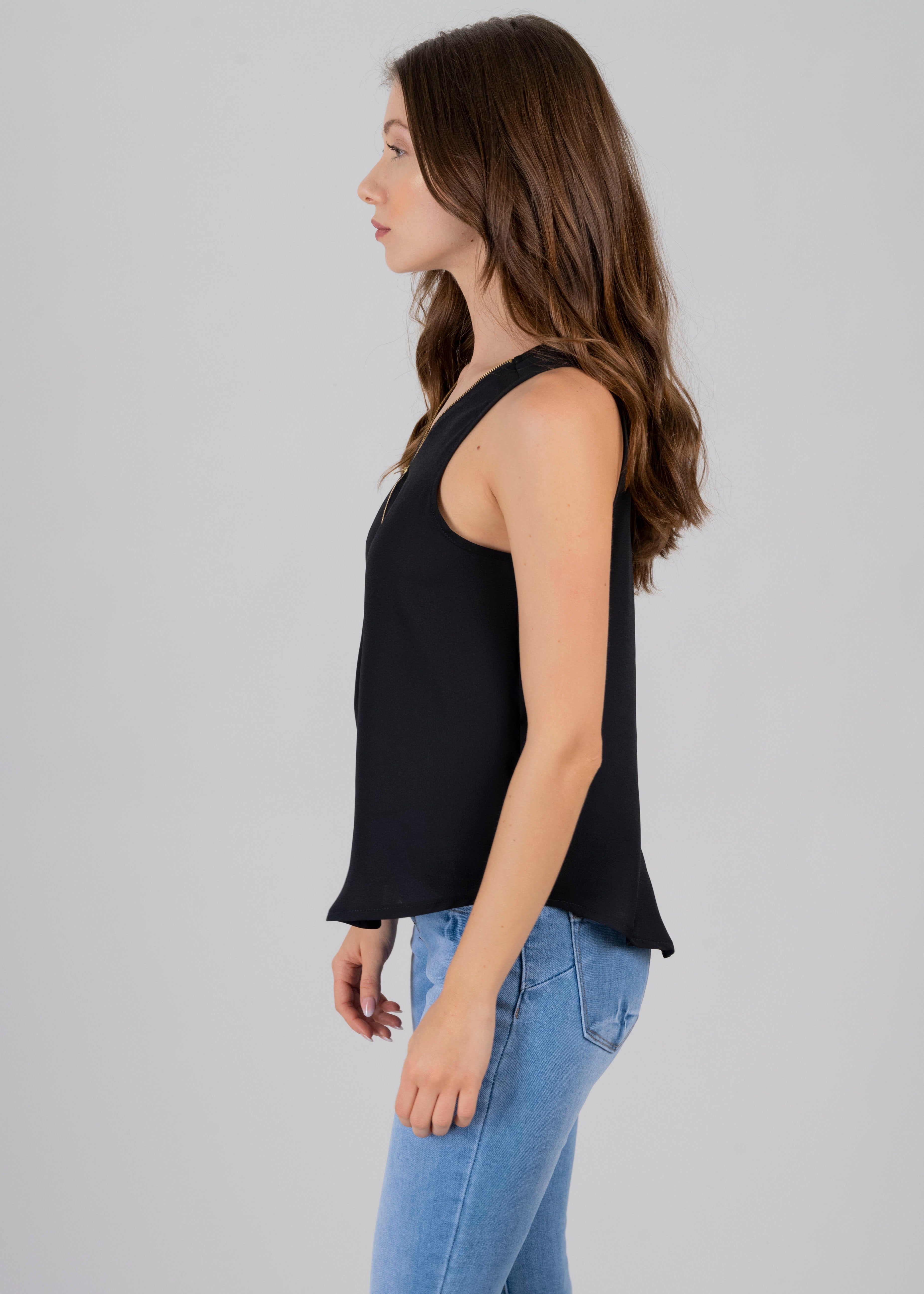 Blusa tirantes cierre delantero sold by Shasa product image thumbnail 3