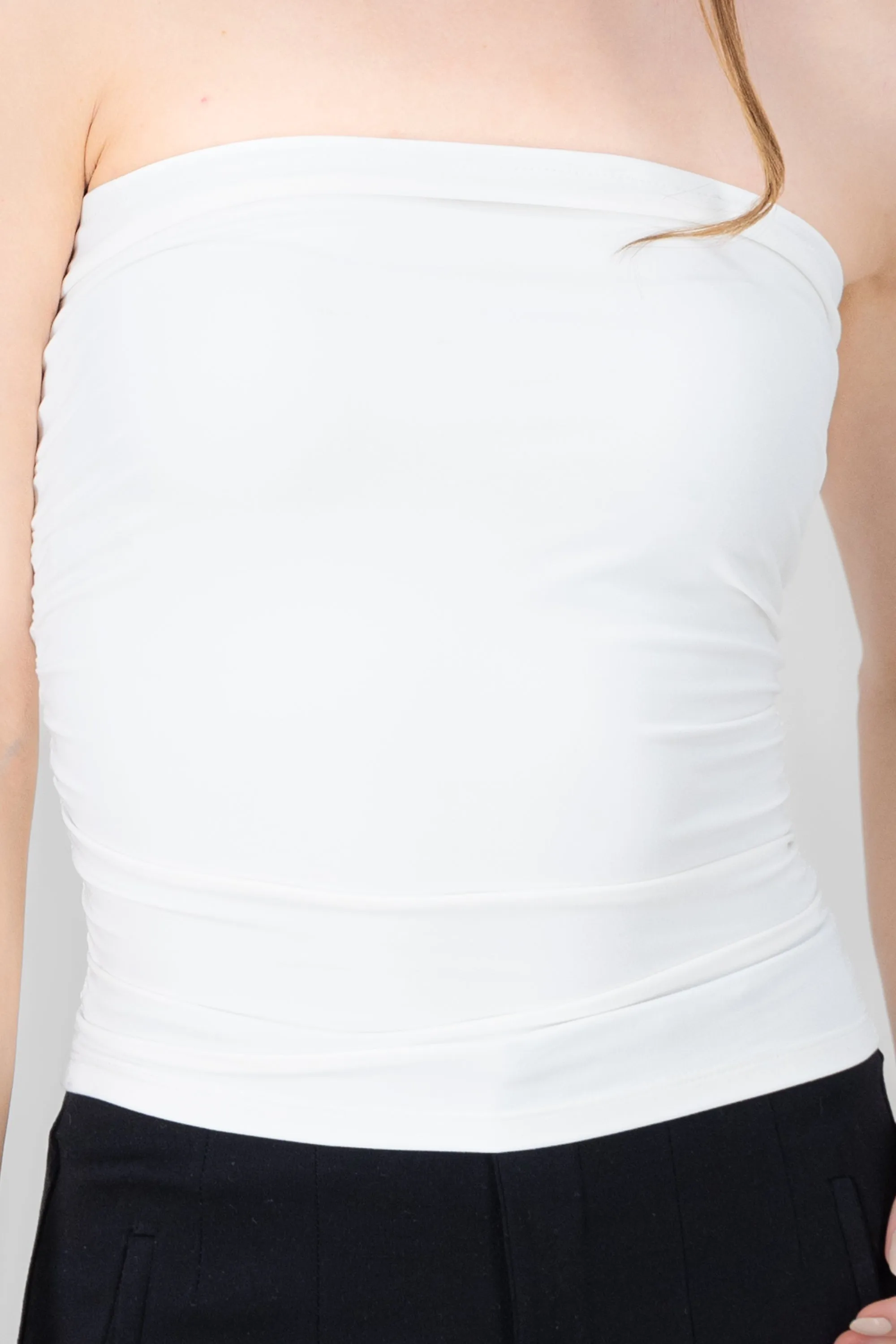 Top liso con frunce suave sold by Shasa product image thumbnail 5