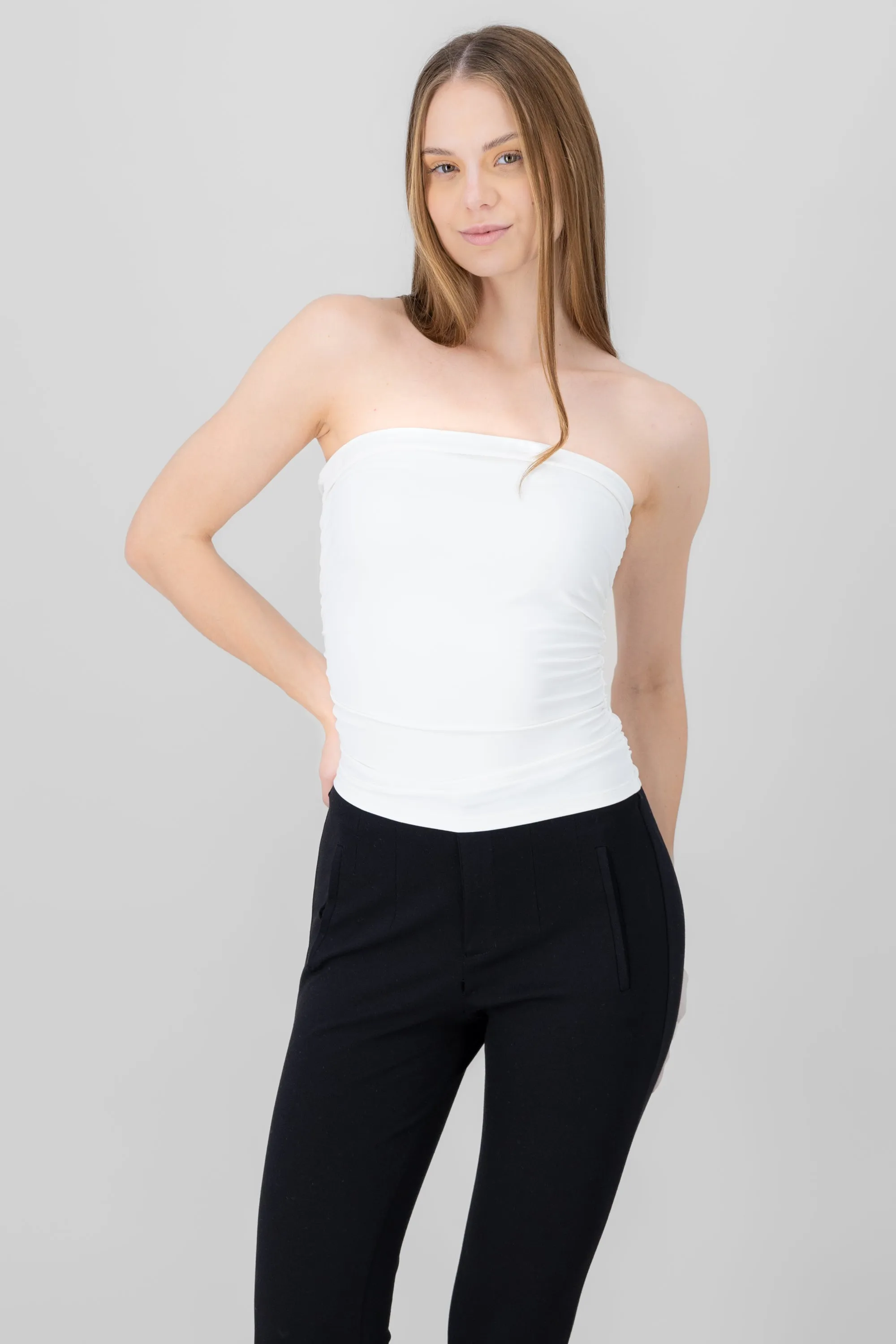 Top liso con frunce suave sold by Shasa product image thumbnail 2