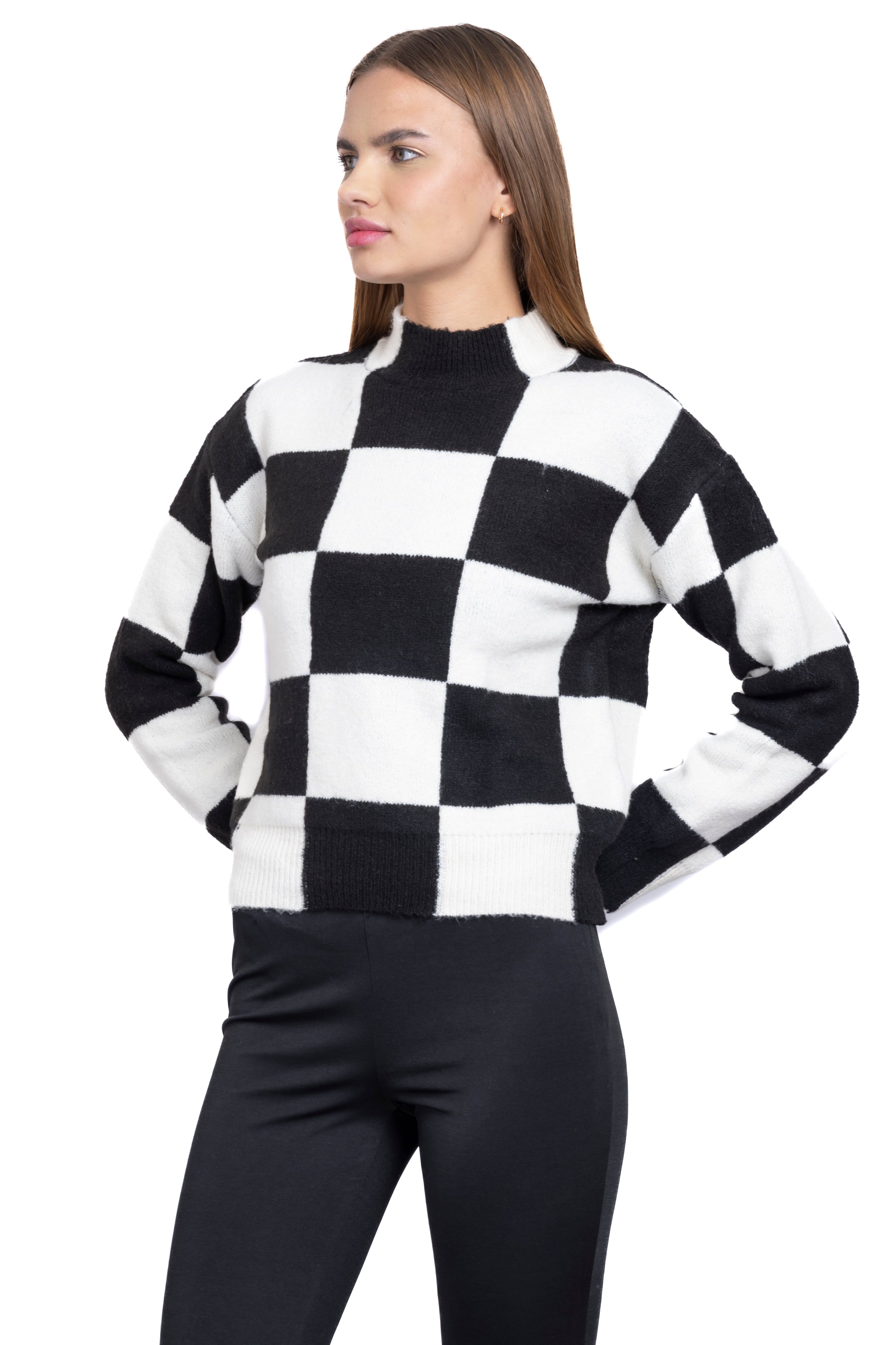 Suéter tejido ajedrez cuello alto sold by Shasa product image thumbnail 2