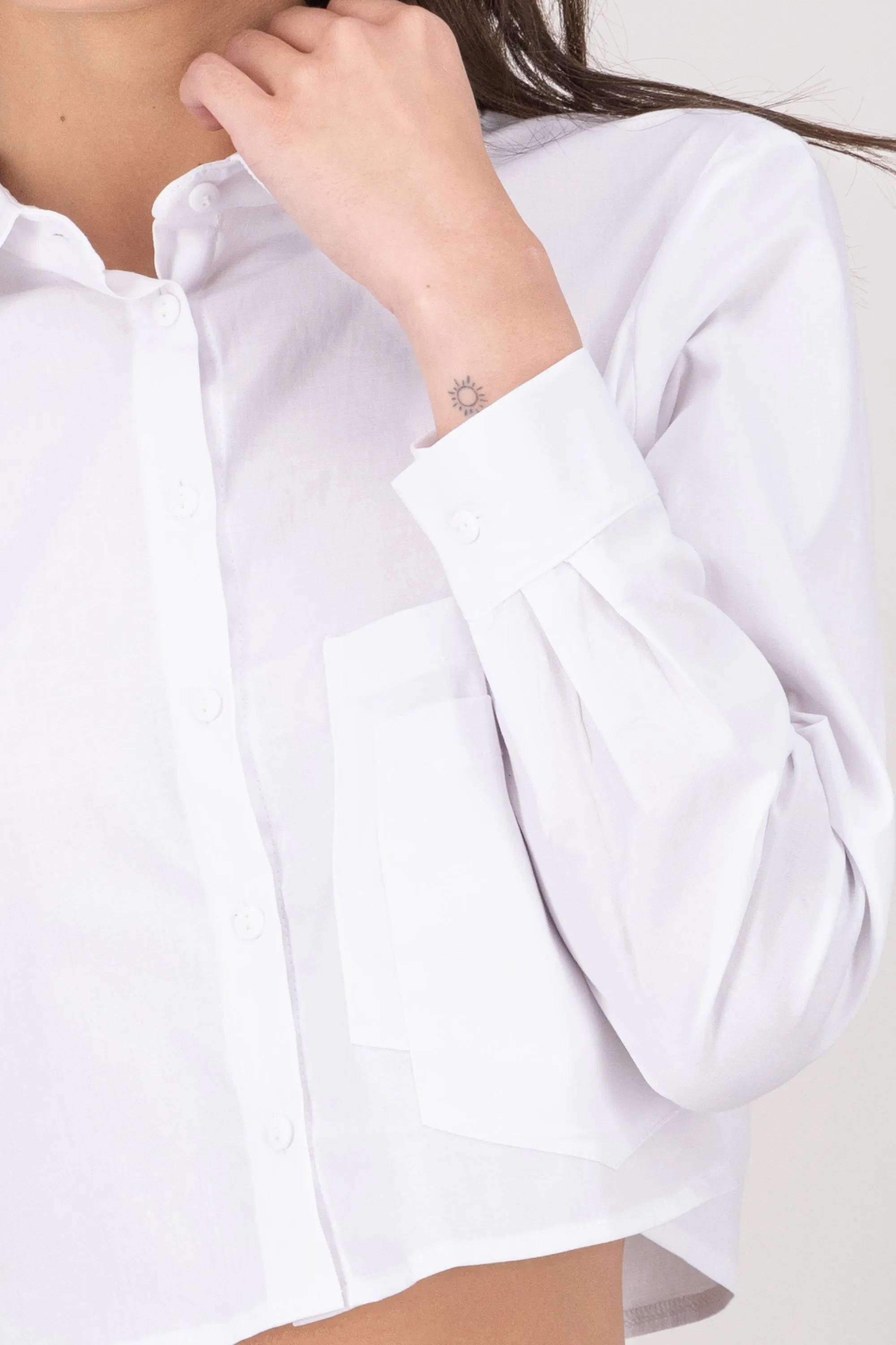 Camisa Crop Detalle Doble Bolsa sold by Shasa product image thumbnail 5