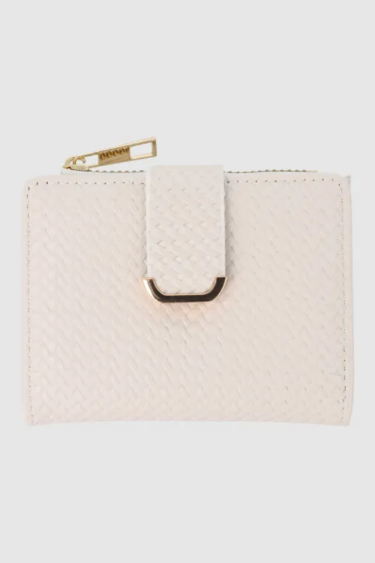 Cartera pequeña entrelazada sold by Shasa