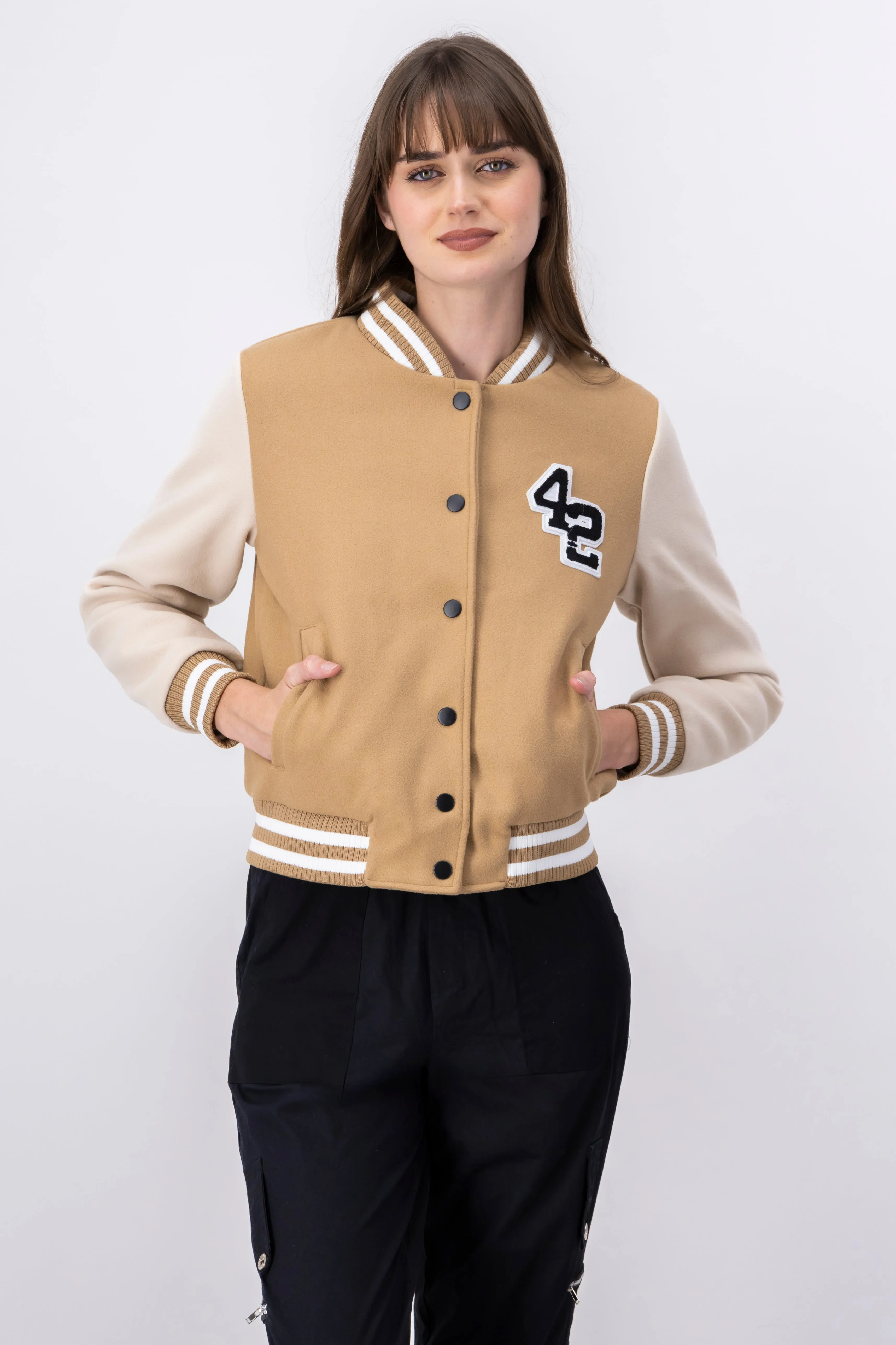 Bomber detalle manga sold by Shasa product image thumbnail 2