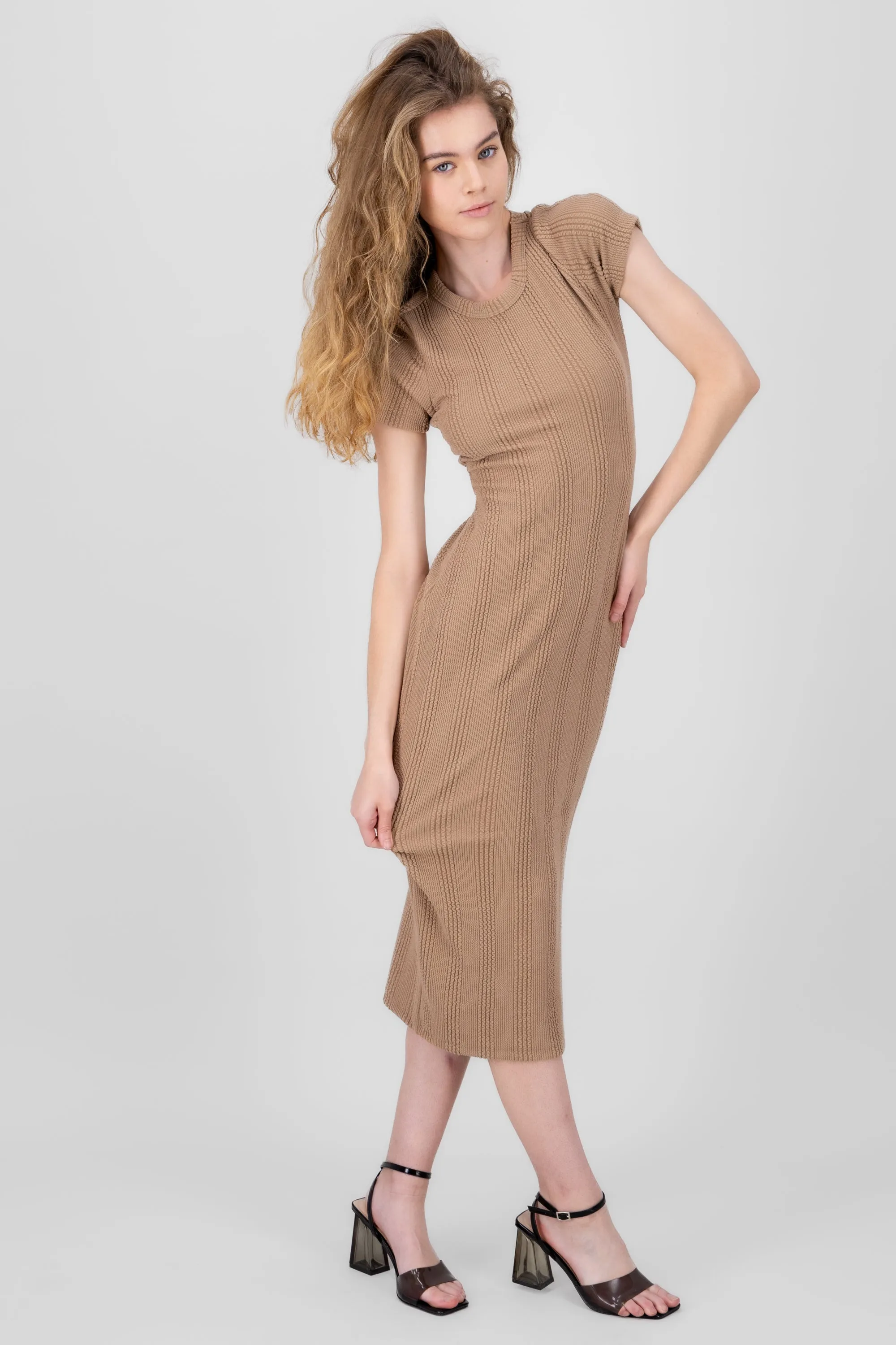 Vestido bodycon textura sold by Shasa product image thumbnail 2