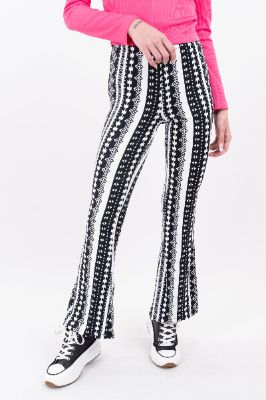 Pantalón flared cintura alta tribal sold by Shasa