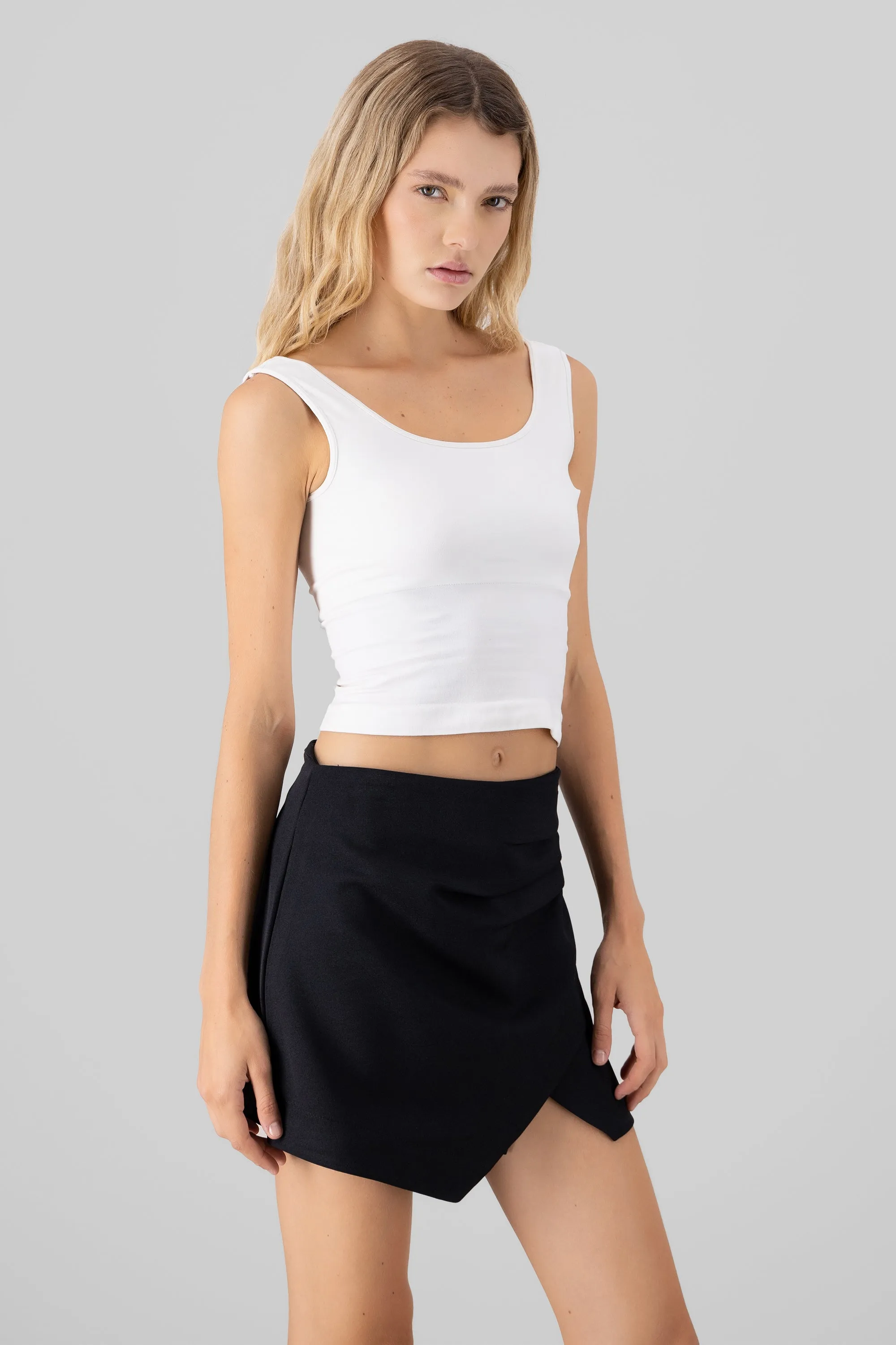 Top seamless tirante ancho Hypsters sold by Shasa product image thumbnail 3