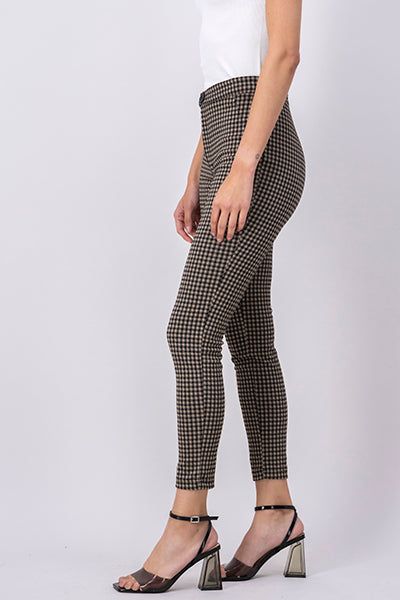 Pantalón skinny cuadros botón sold by Shasa product image thumbnail 3