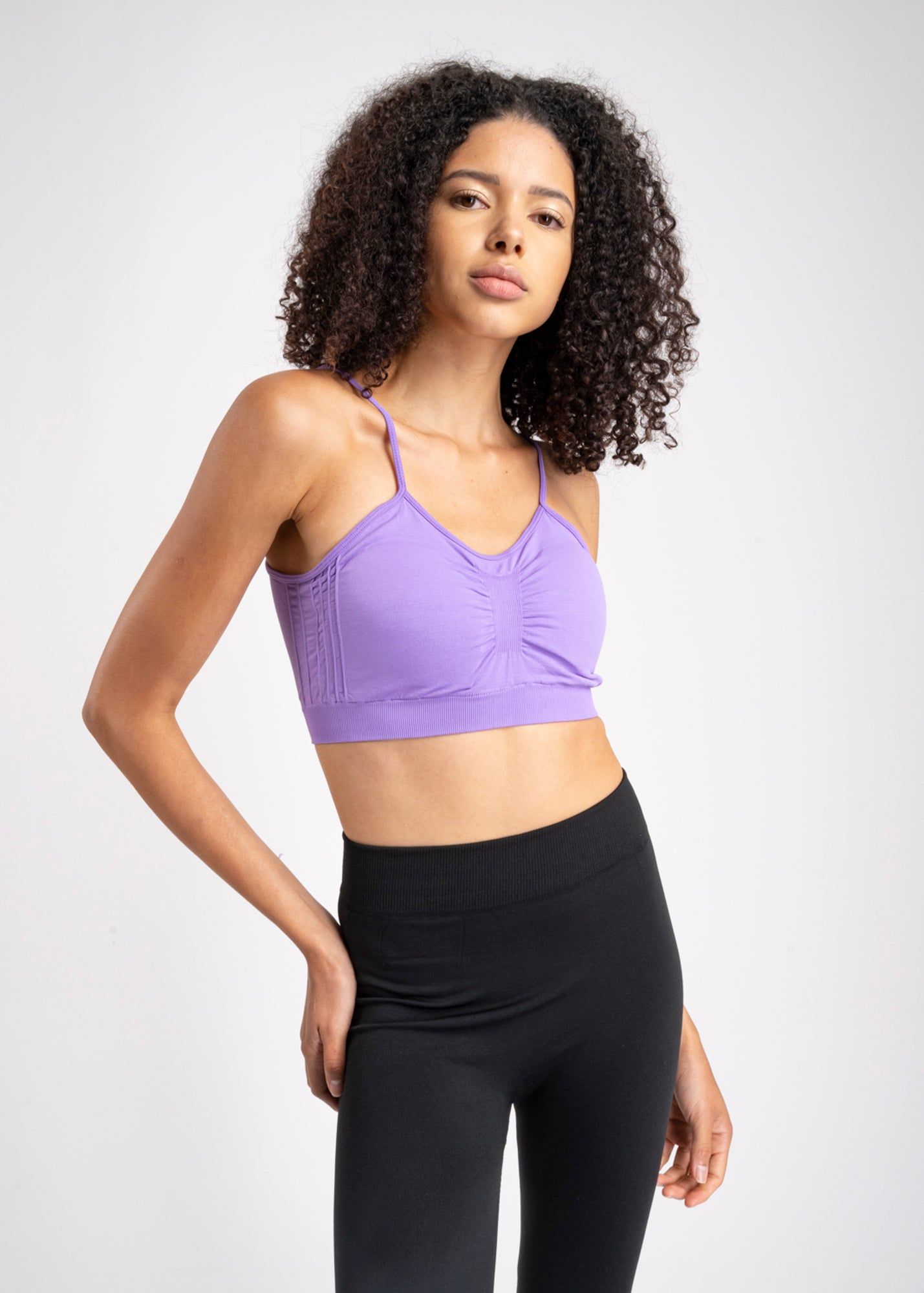 Bralette tirantes delgados sold by Shasa