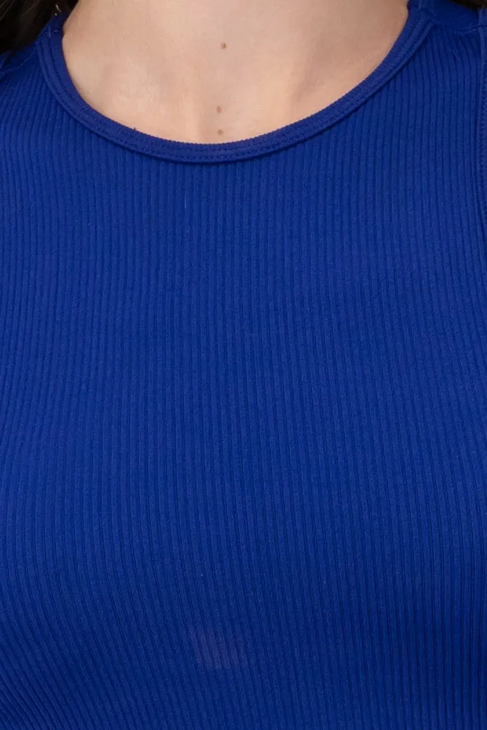 Top crop liso sin manga sold by Shasa product image thumbnail 5