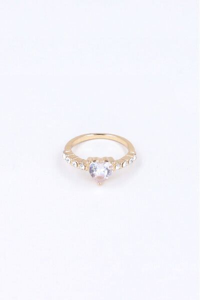 Anillo corazón brillos sold by Shasa