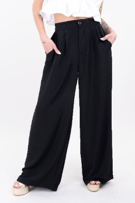 Pantalón amplio liso botón sold by Shasa