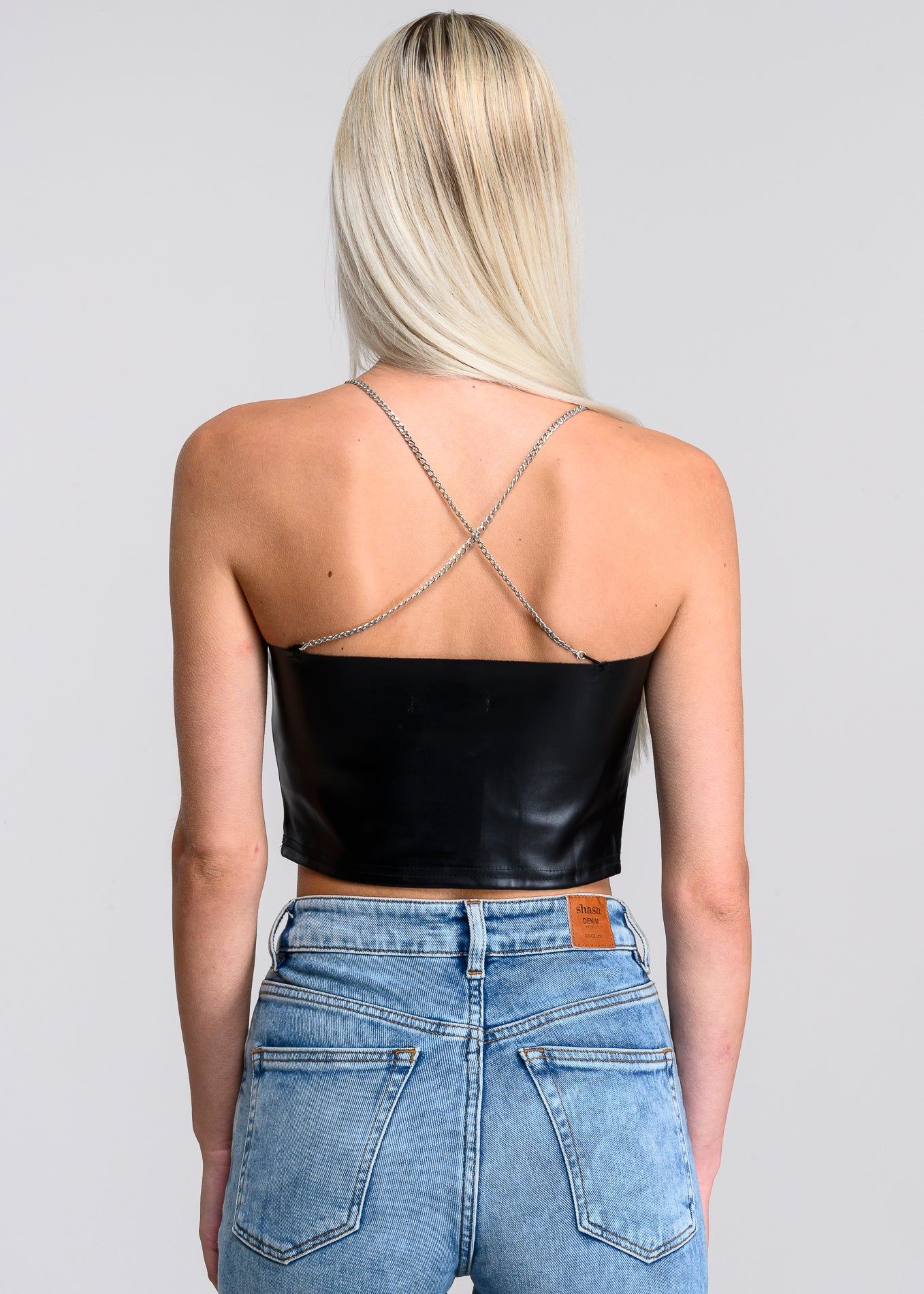 Top efecto piel tirantes cadenas sold by Shasa product image thumbnail 4