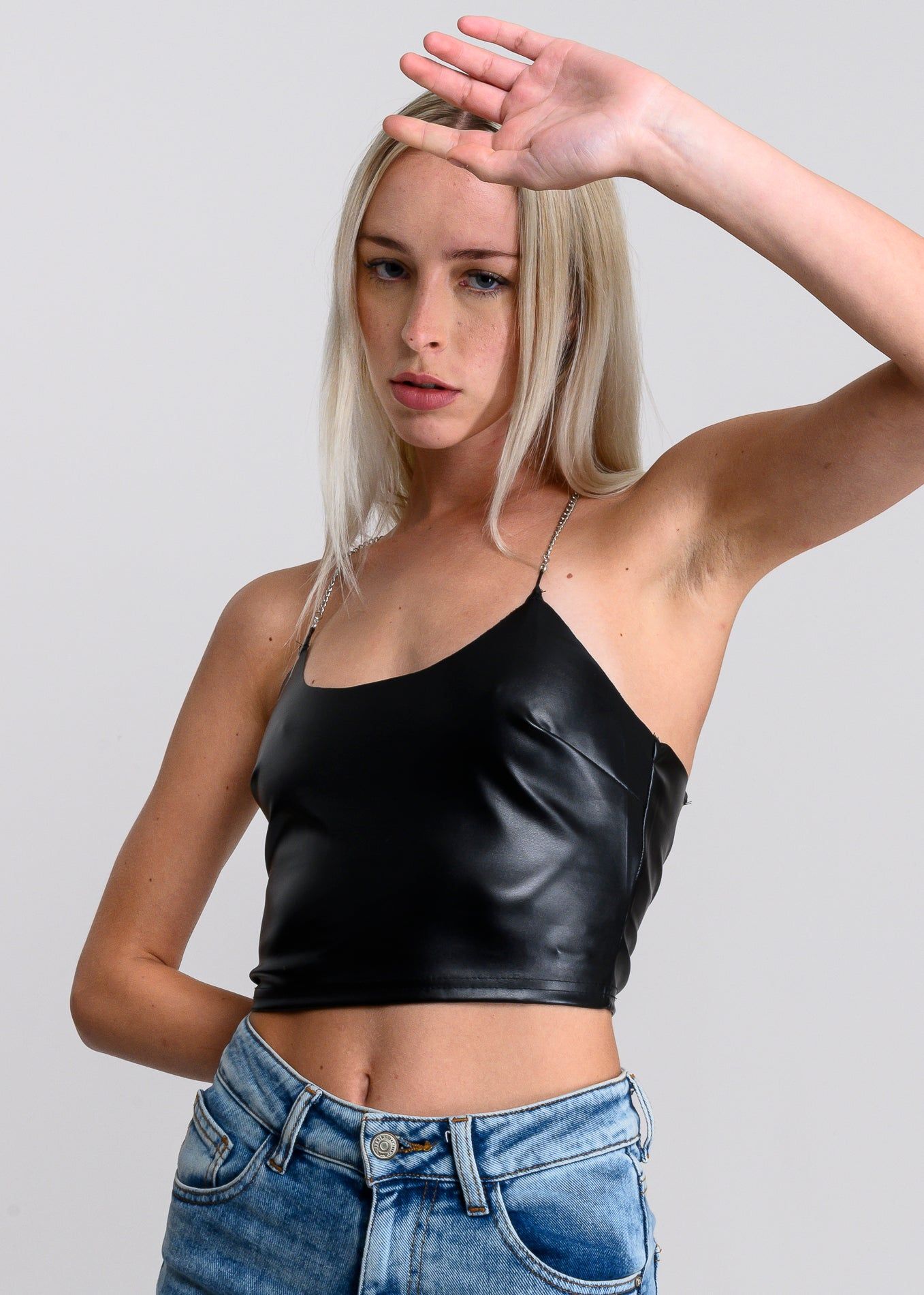 Top efecto piel tirantes cadenas sold by Shasa product image thumbnail 5