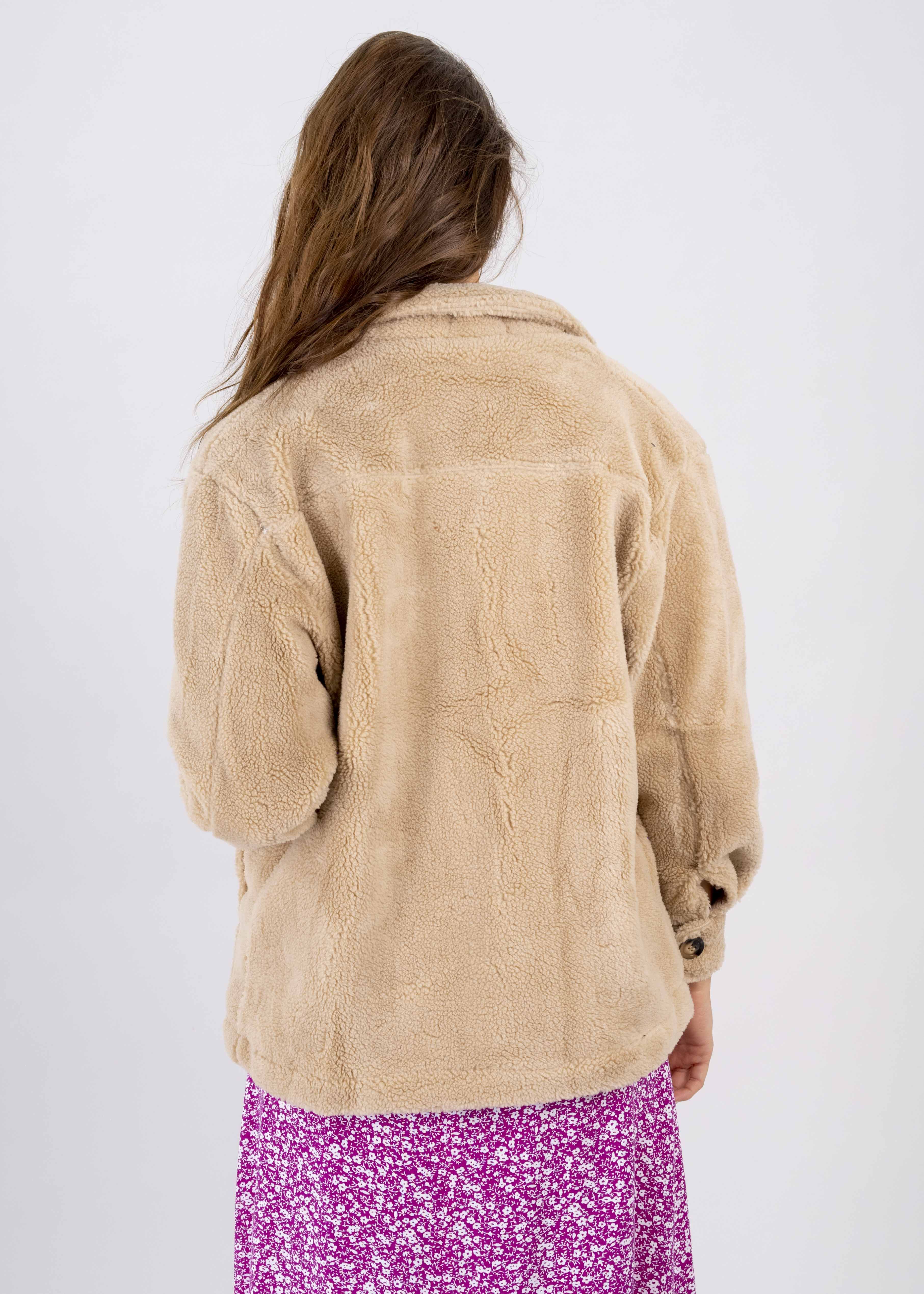 Chaqueta Peluche Bolsas sold by Shasa product image thumbnail 4