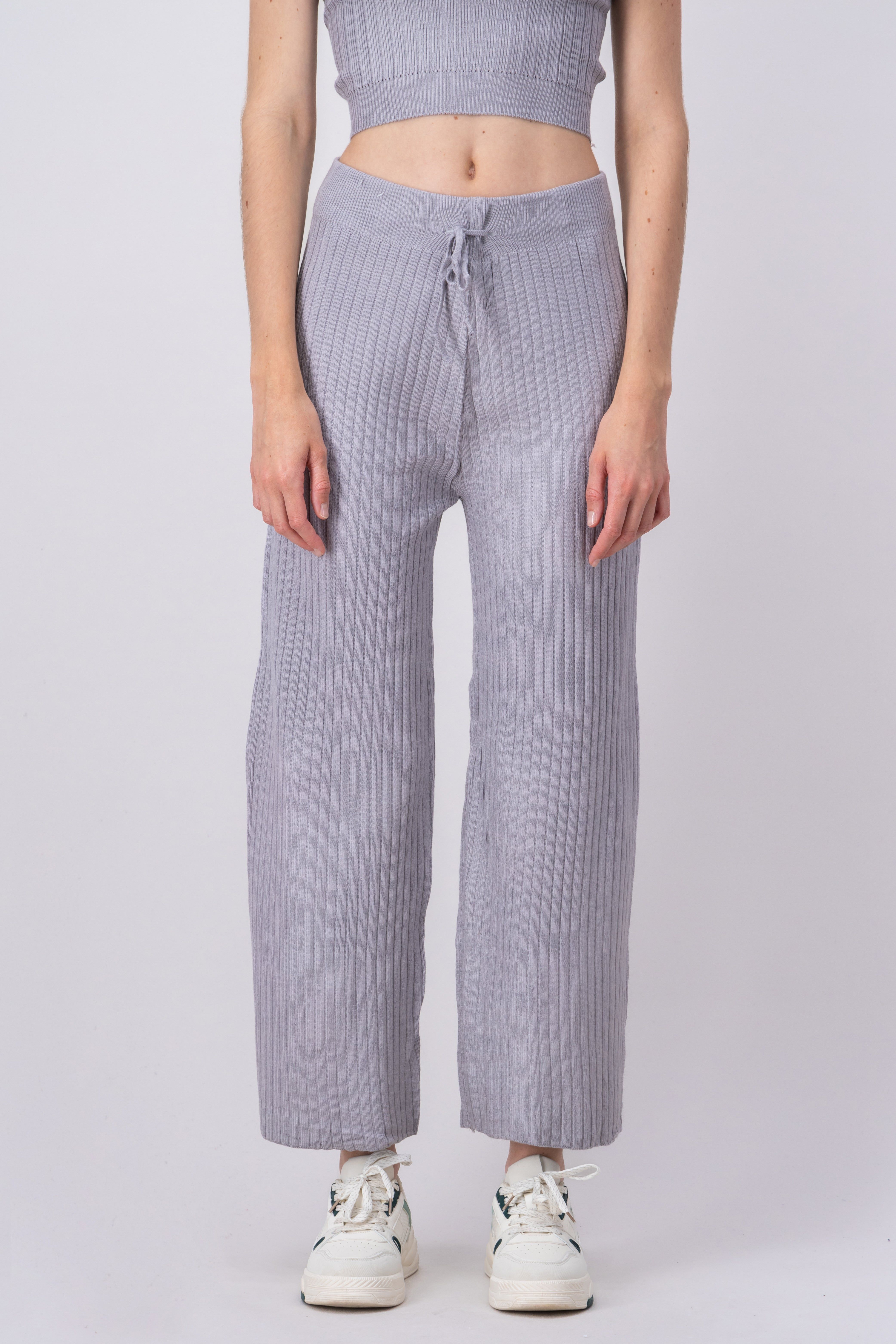 Pantalón tejido acanalado sold by Shasa product image thumbnail 2