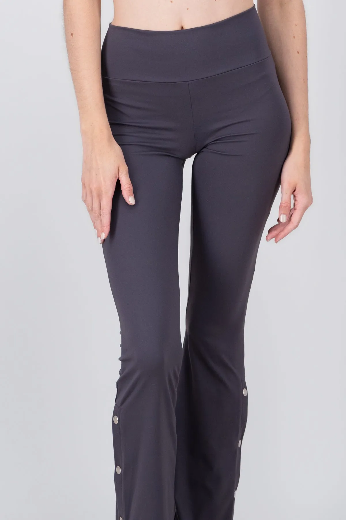 Leggins Detalle Botones sold by Shasa product image thumbnail 5