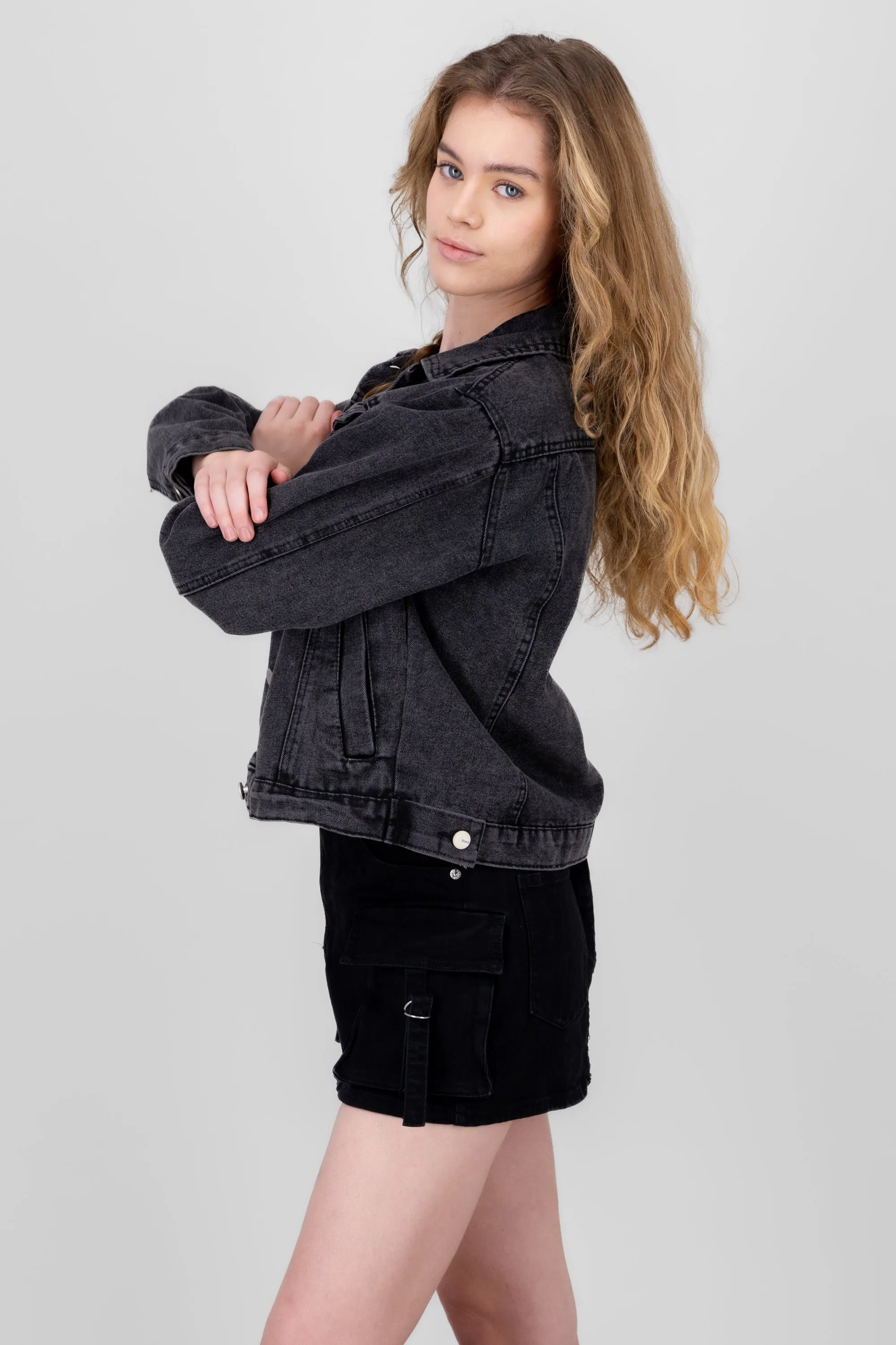 Chamarra trucker oversize sold by Shasa product image thumbnail 3