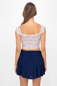 Top Encaje Con Copas Liso sold by Shasa