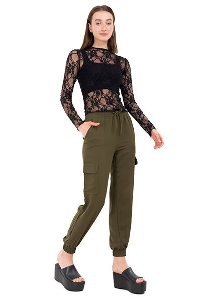 Jogger cargo bolsillos solapa sold by Shasa product image thumbnail 2