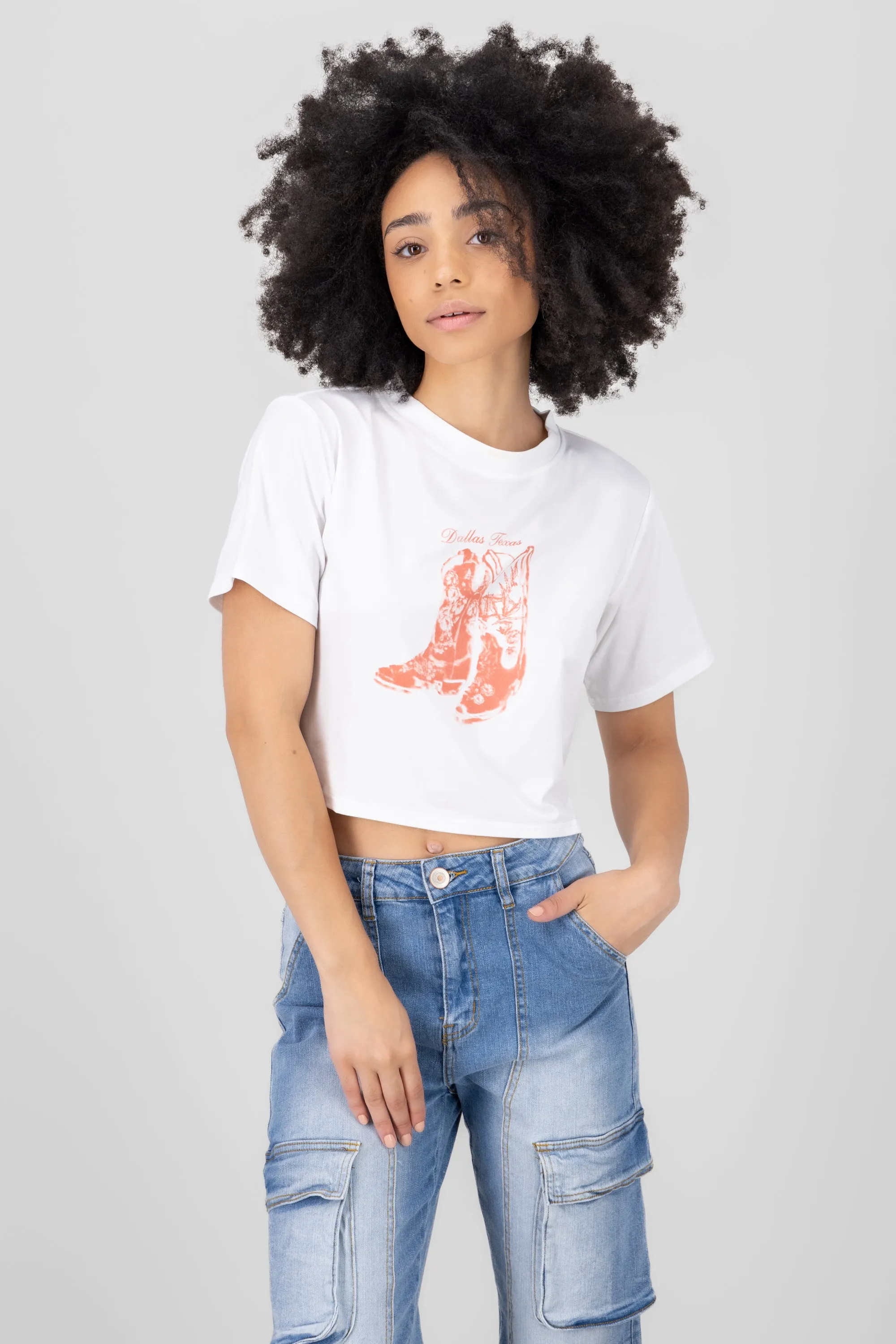 Playera estampada bota vaquera sold by Shasa