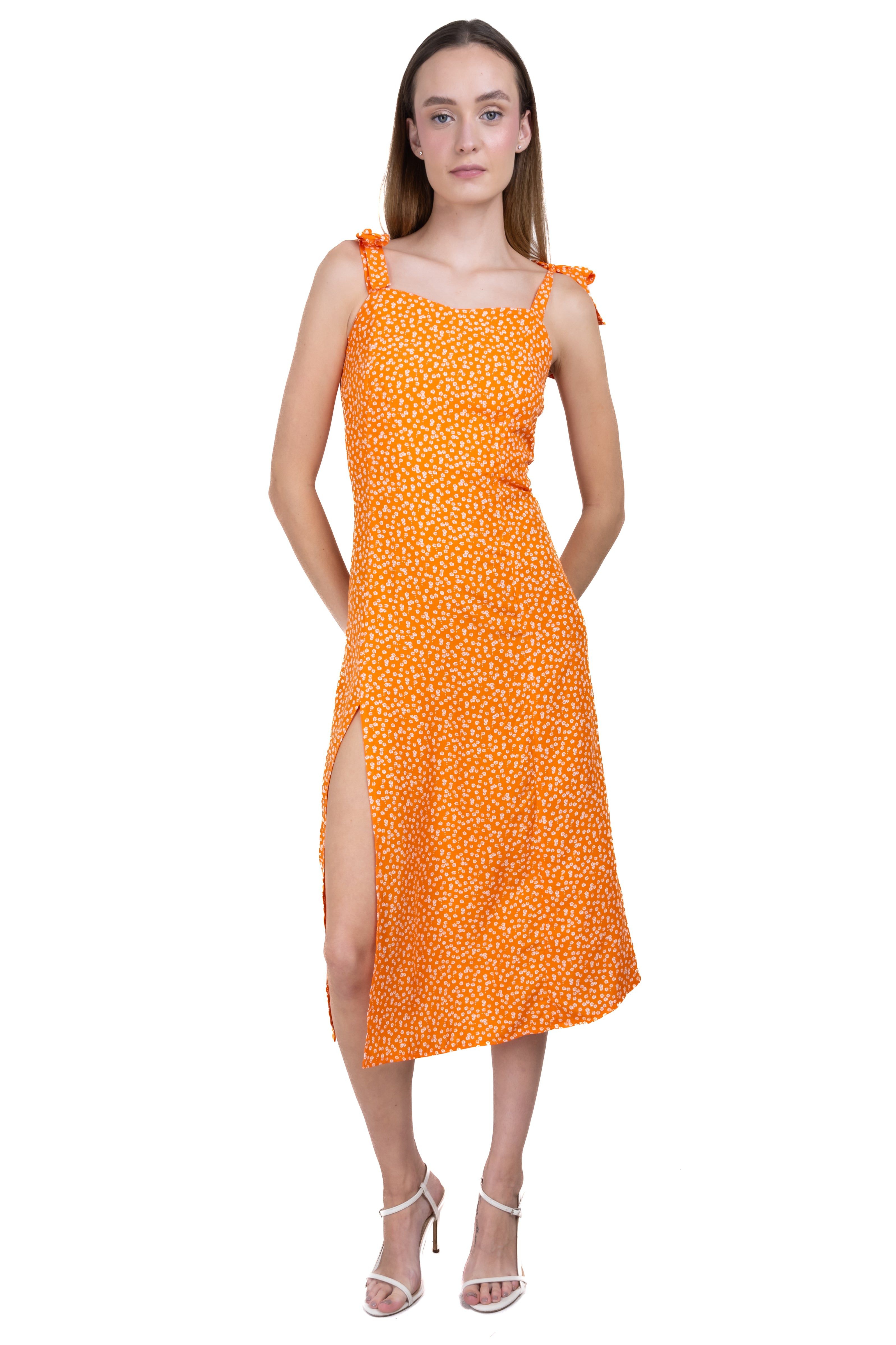 Vestido tirantes olanes flores sold by Shasa