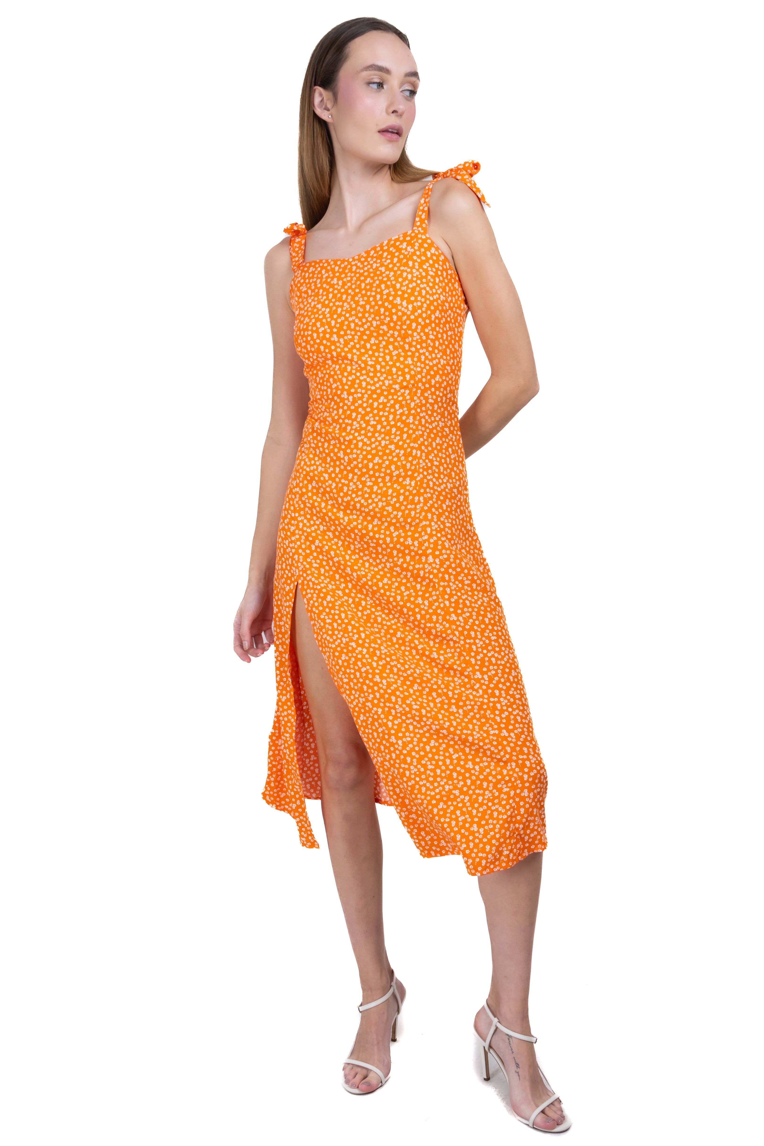 Vestido tirantes olanes flores sold by Shasa product image thumbnail 2