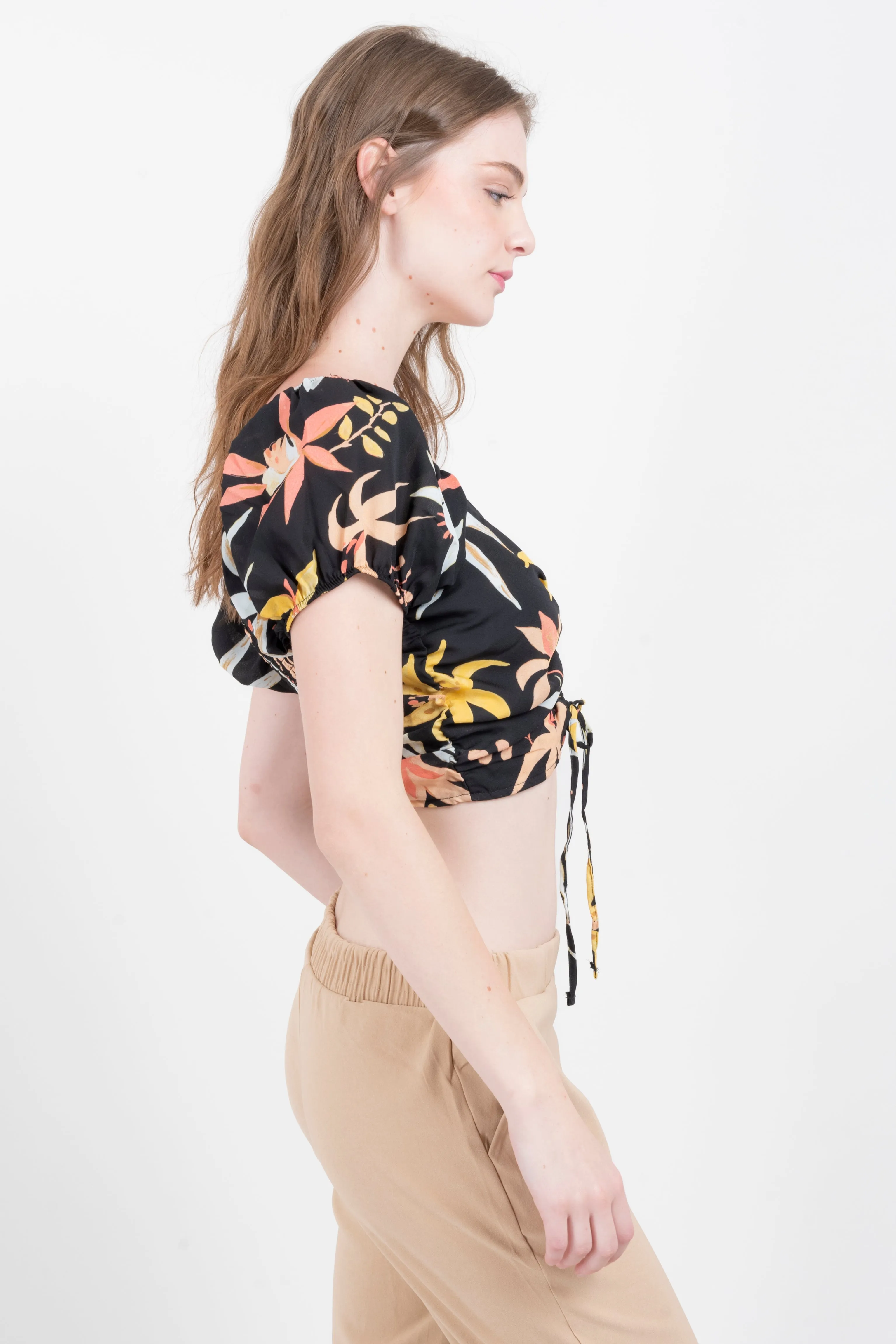 Top crop manga corta abullonada sold by Shasa product image thumbnail 3