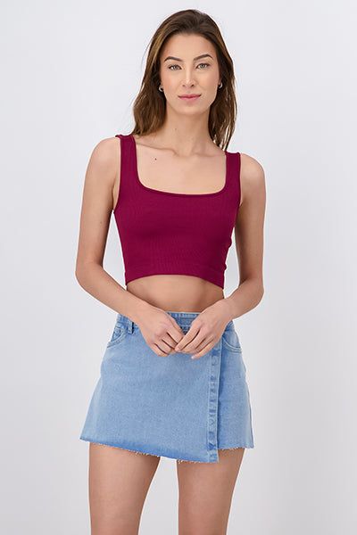 Top crop escote cuadrado sold by Shasa product image thumbnail 2