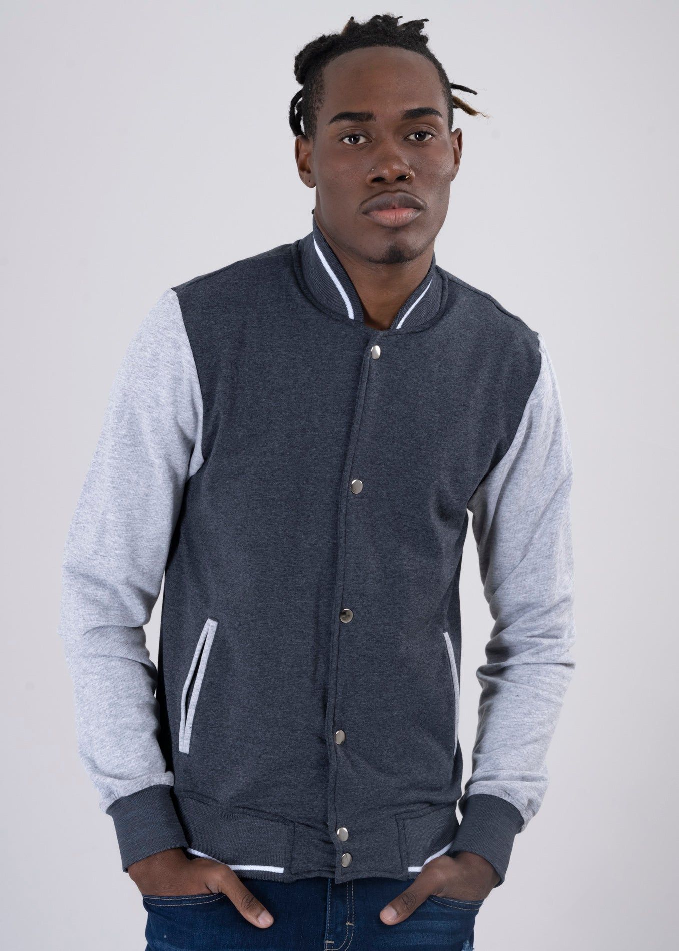 Chamarra bomber college bicolor botones sold by Shasa product image thumbnail 2