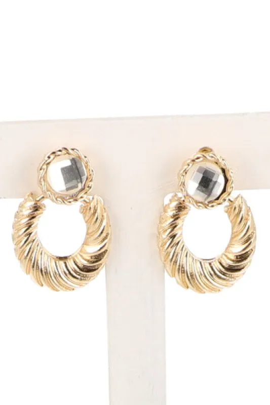 Aretes Textura Brillos sold by Shasa