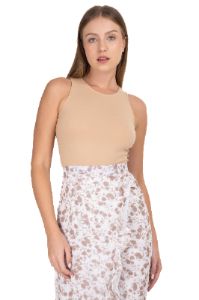 Bodysuit cuello redondo liso sold by Shasa
