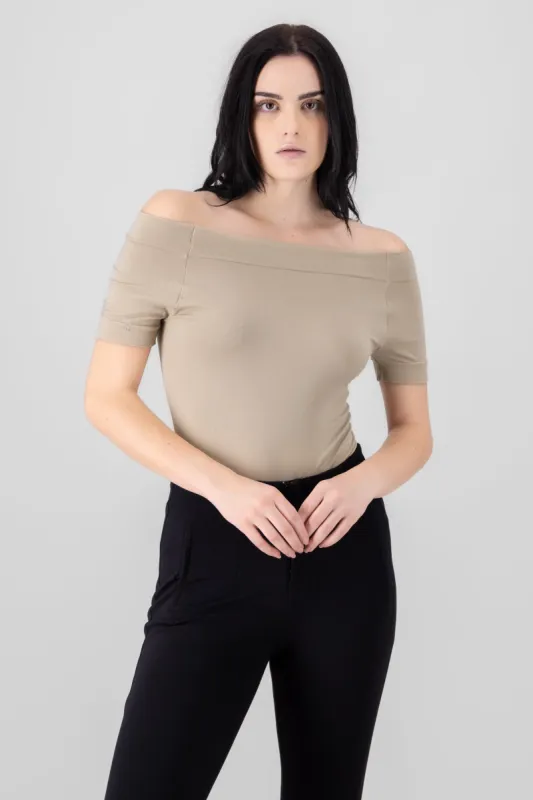 Bodysuit Liso Hombros Descubiertos sold by Shasa