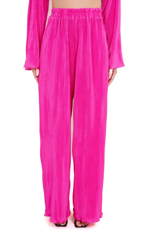Pantalón amplio textura sold by Shasa