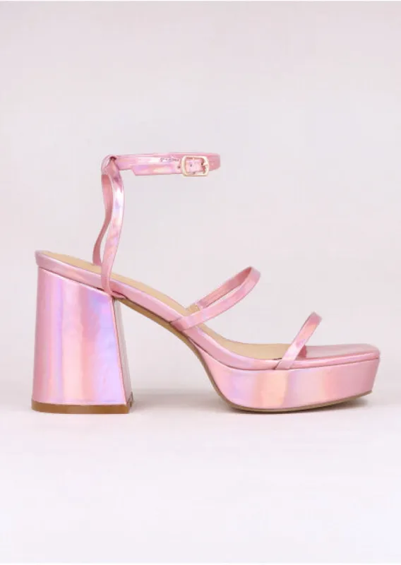 Tacón metalico bloque sold by Shasa