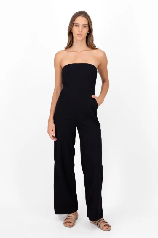 Jumpsuit strapless liso sold by Shasa
