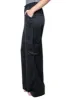 Pantalón cargo efecto satinado sold by Shasa
