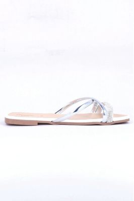 SANDALIA CRUZADA BRILLOS sold by Shasa