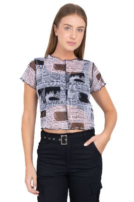 Top mesh estampado periódico sold by Shasa