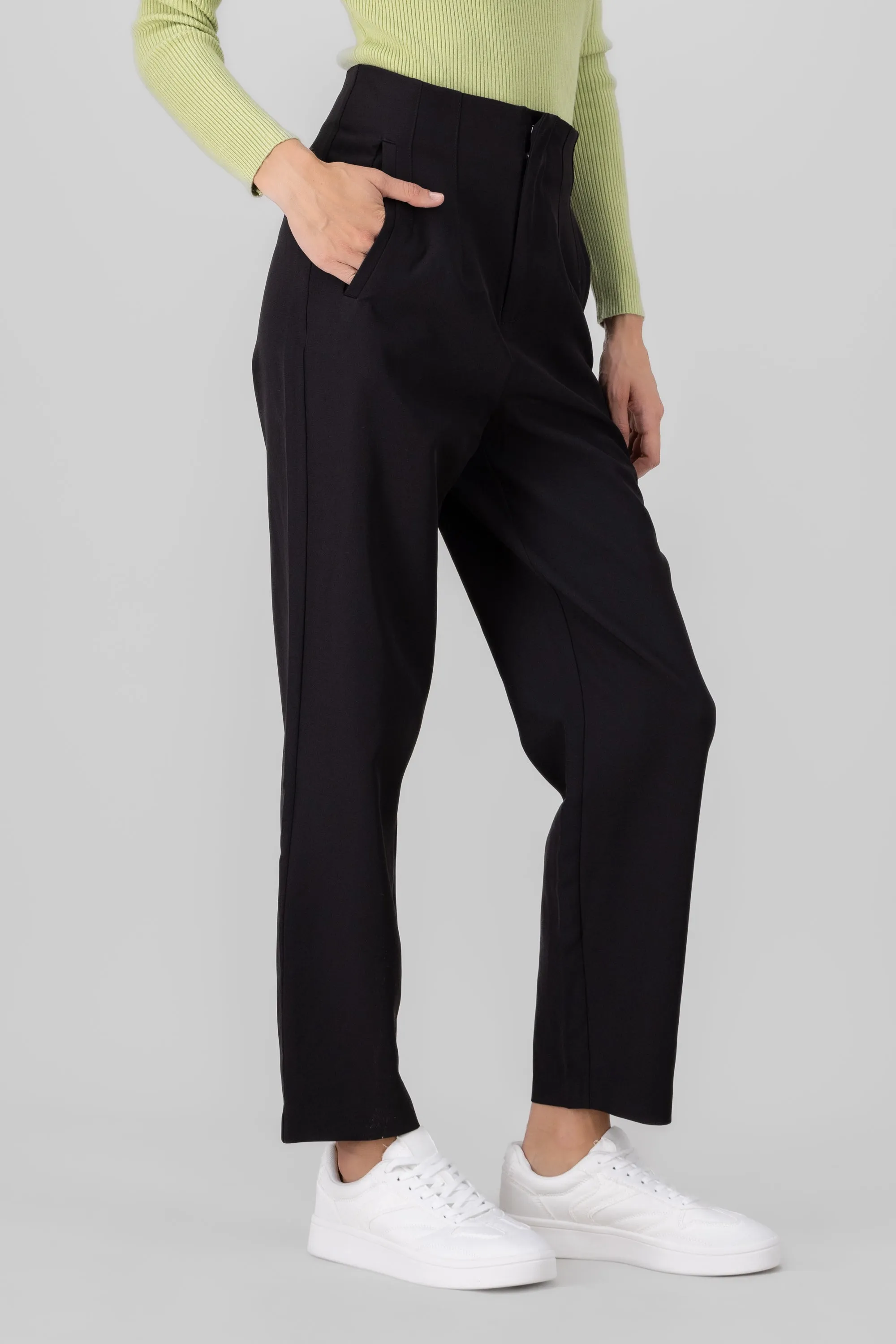Pantalon de vestir con pinzas sold by Shasa product image thumbnail 3