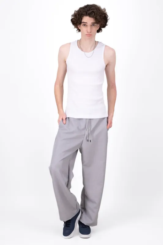 Pantalon liso detalle resorte sold by Shasa