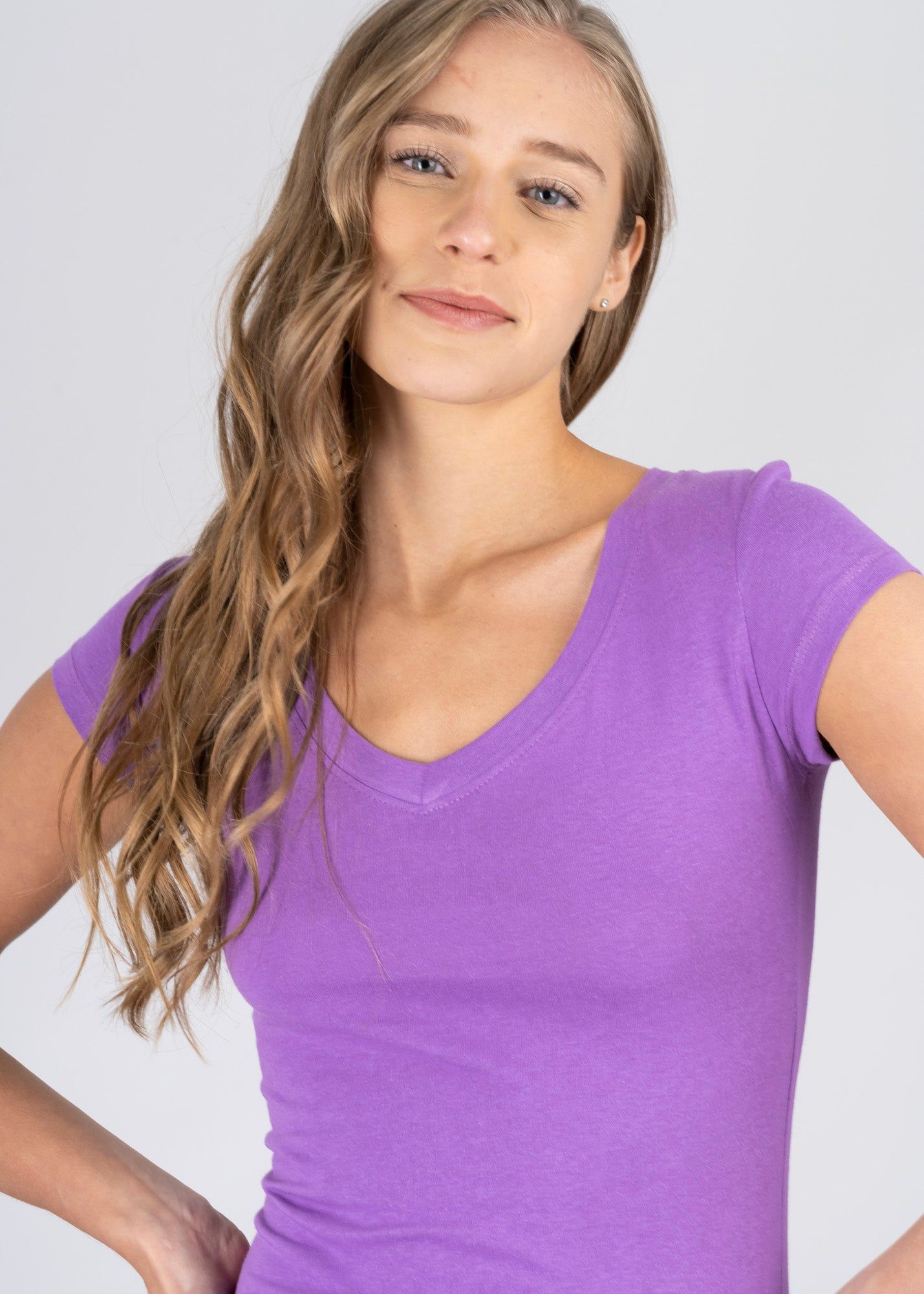 Blusa manga corta cuello v sold by Shasa