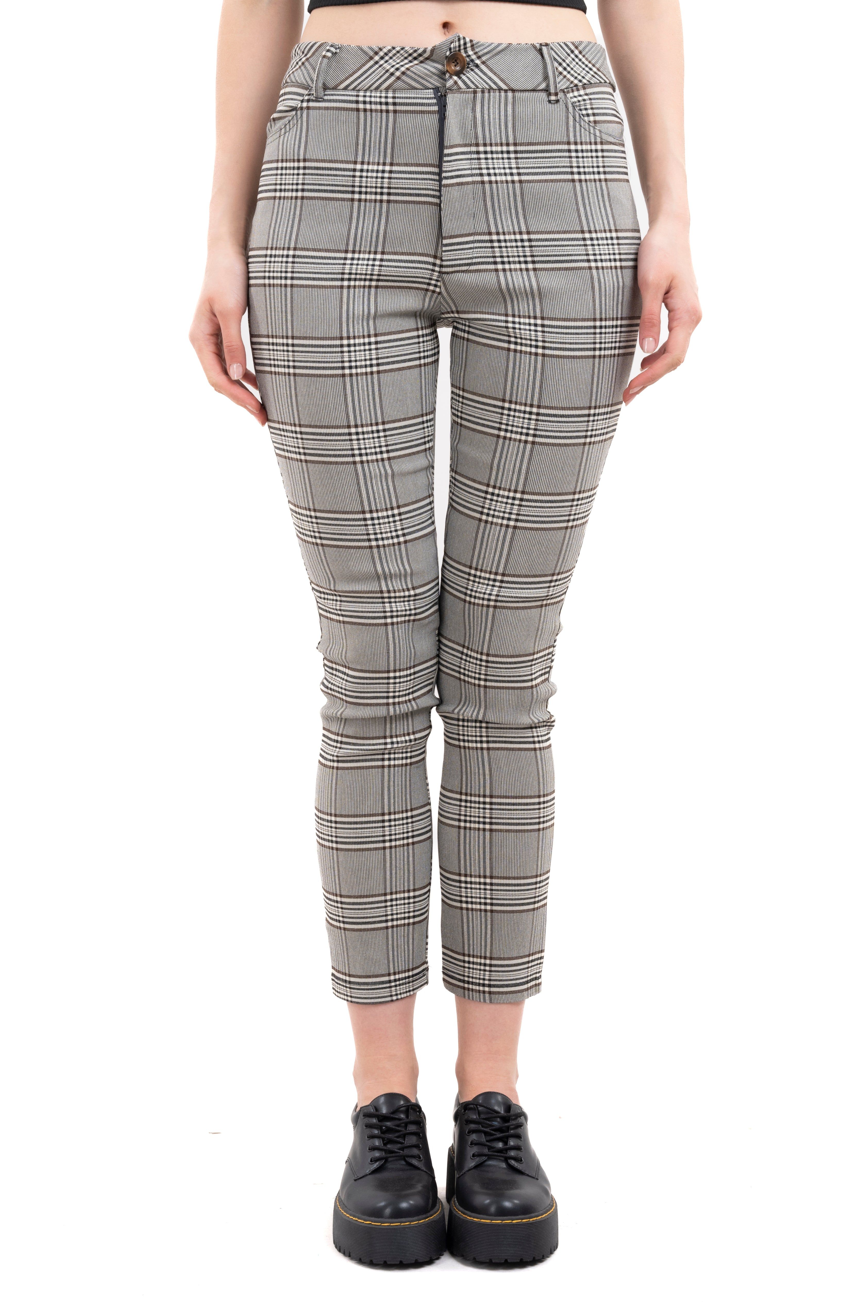 Pantalón cuadros botón sold by Shasa product image thumbnail 5