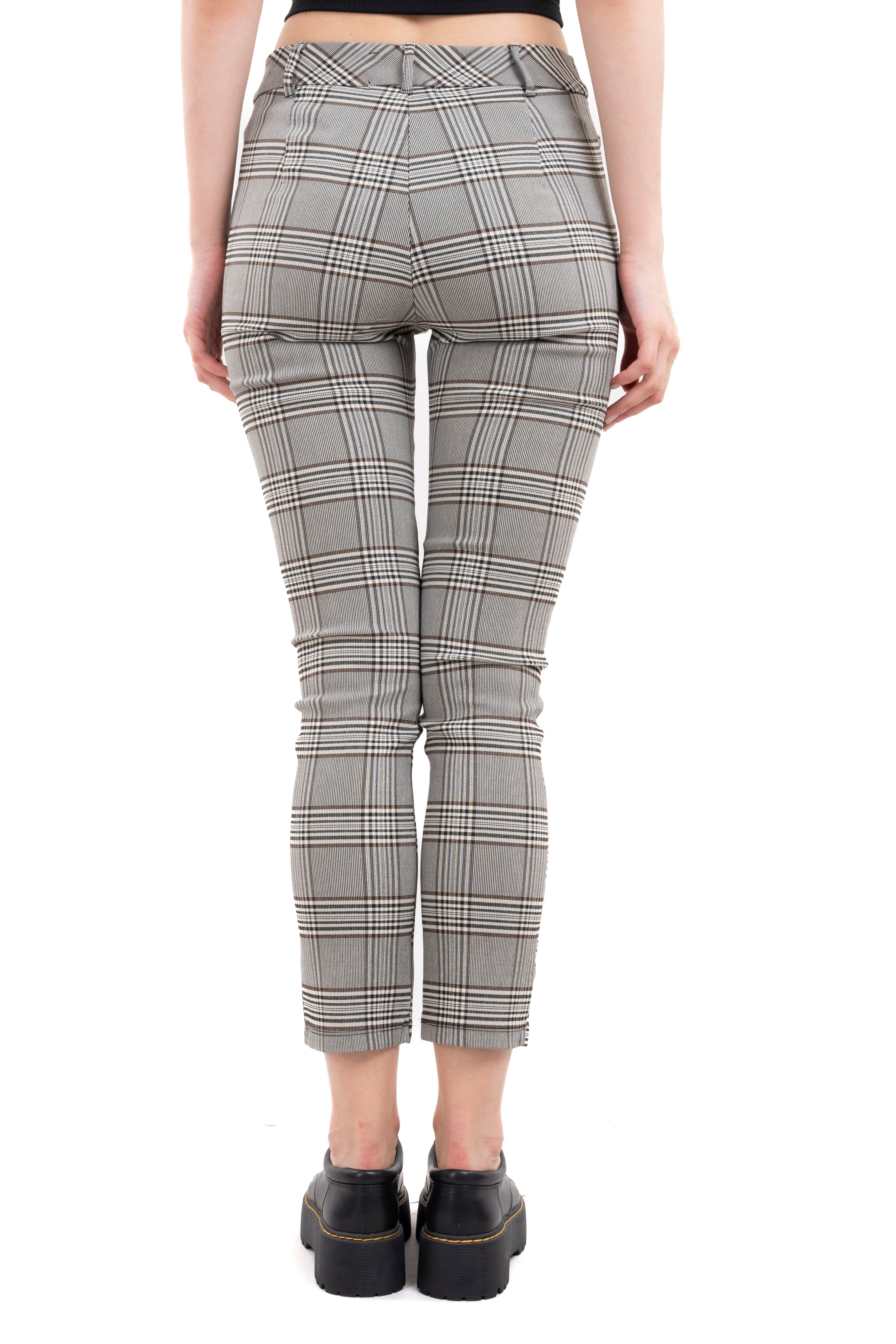 Pantalón cuadros botón sold by Shasa product image thumbnail 4