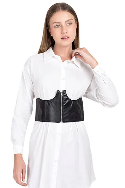 Cinturón corset efecto piel sold by Shasa