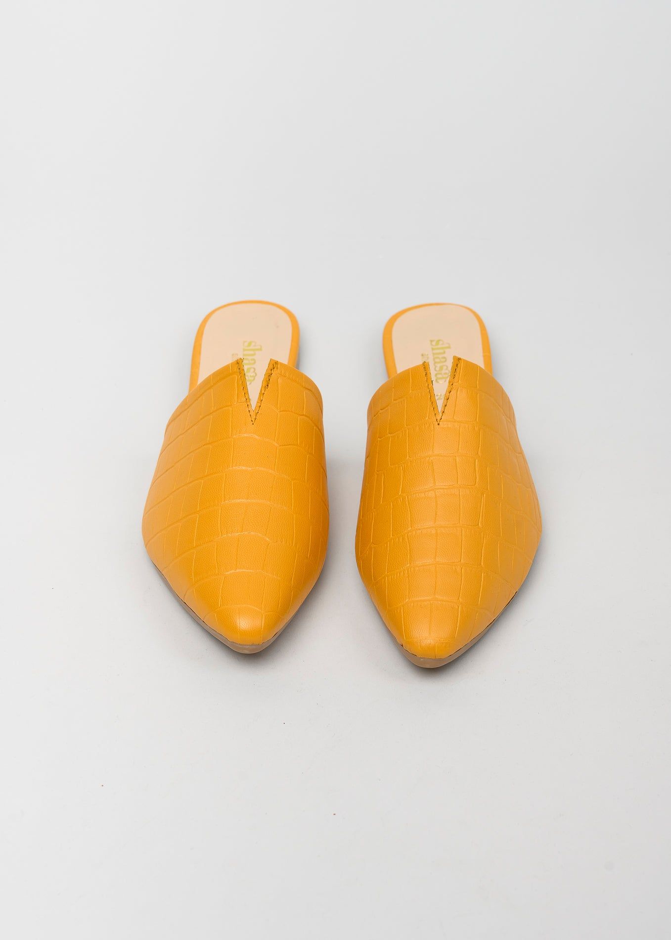 Flat mula corte v puntal cocodrilo sold by Shasa product image thumbnail 2