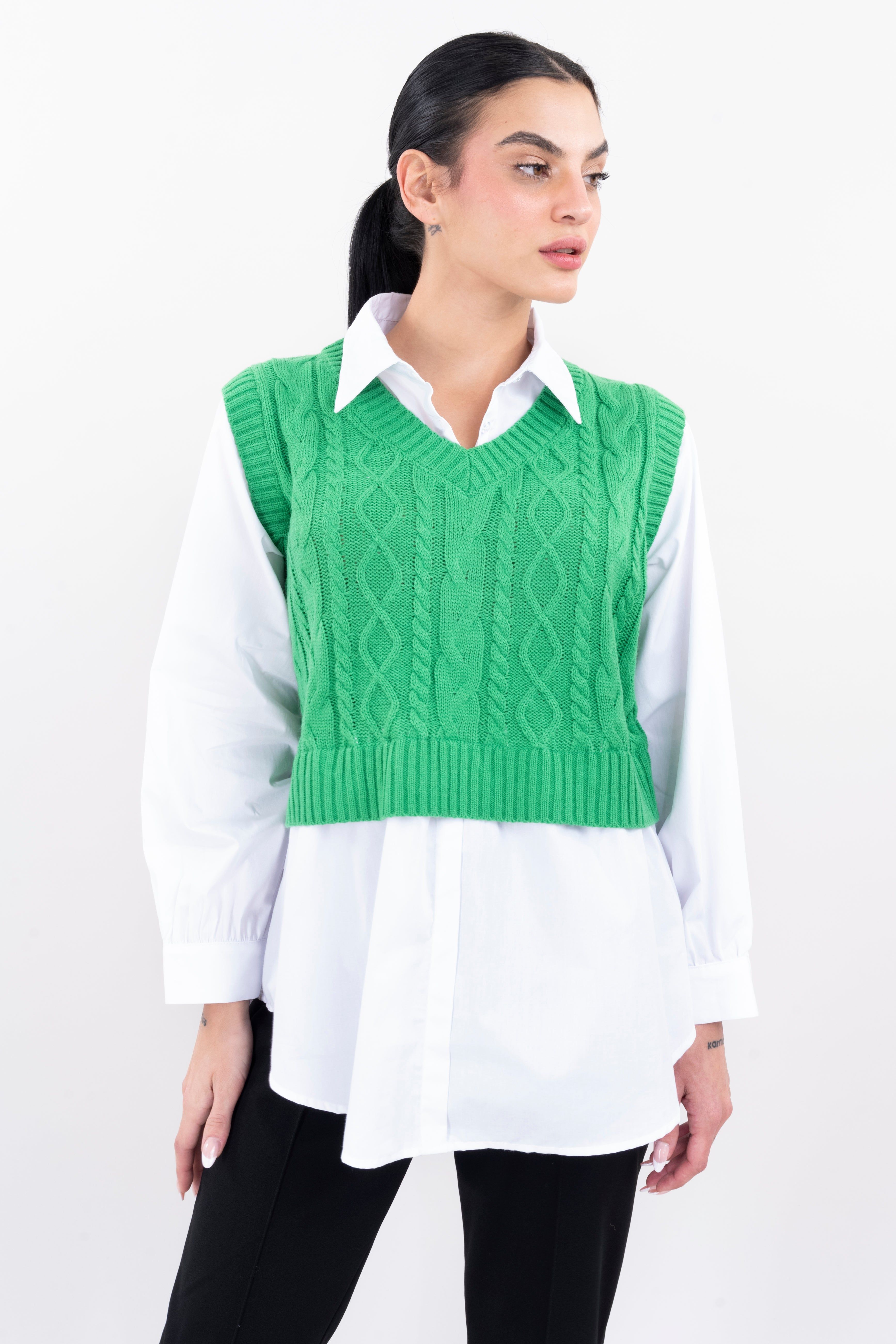 Set Camisa Chaleco Crop sold by Shasa product image thumbnail 2