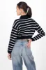 Sueter crop rayas sold by Shasa