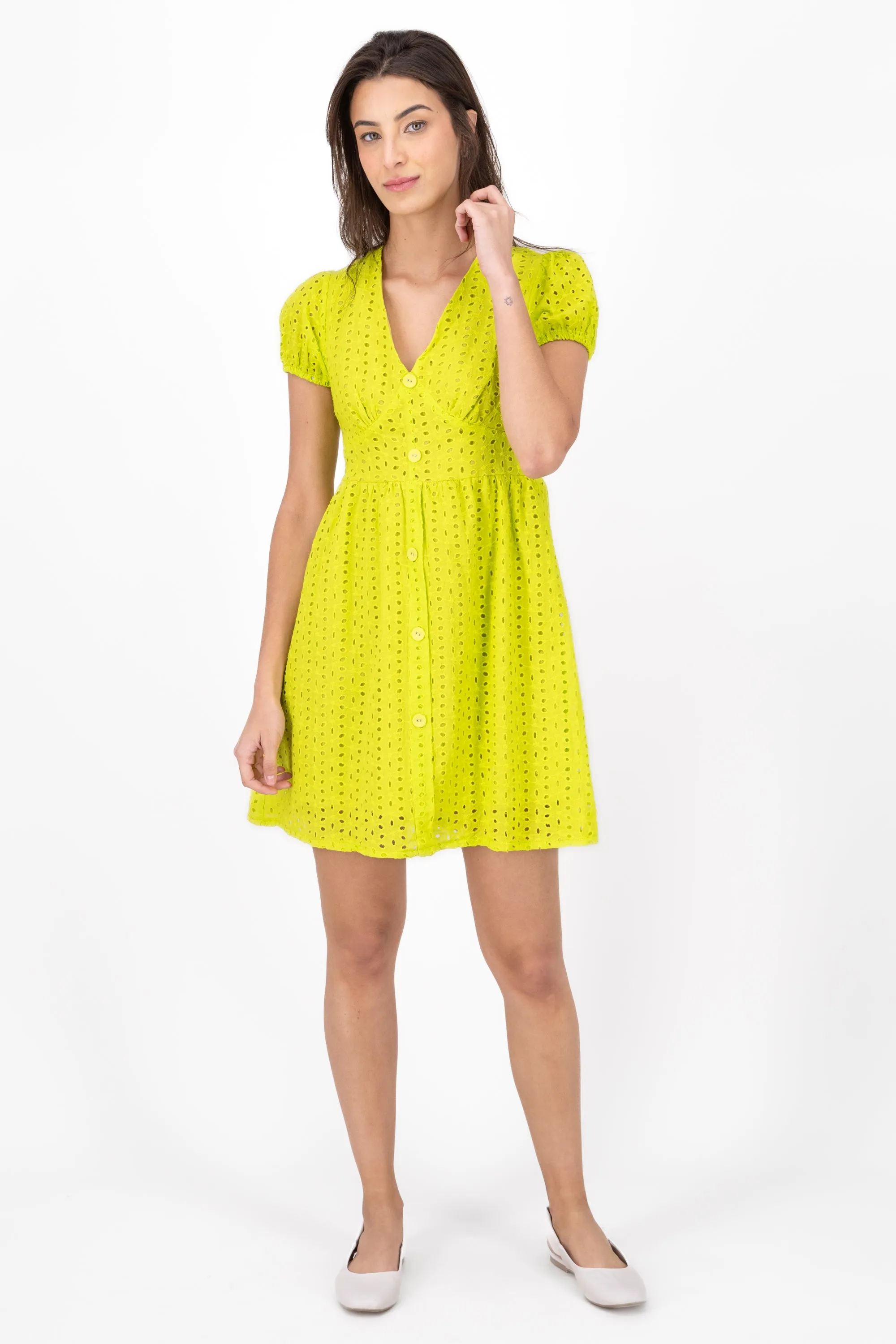 Vestido Bordado Suizo Botones sold by Shasa product image thumbnail 2
